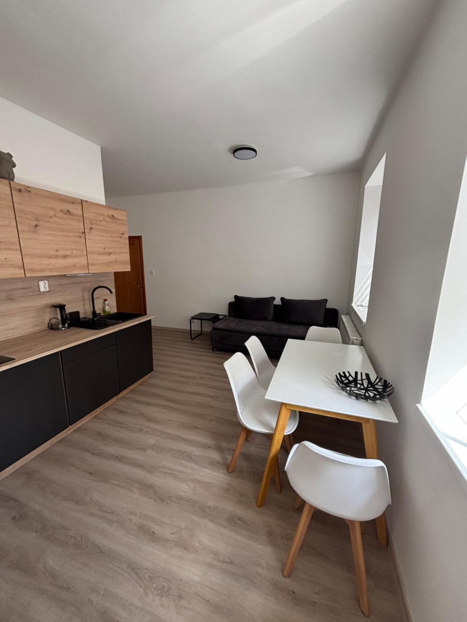 Apartman Orli Hnizdo Liberec Exterior foto